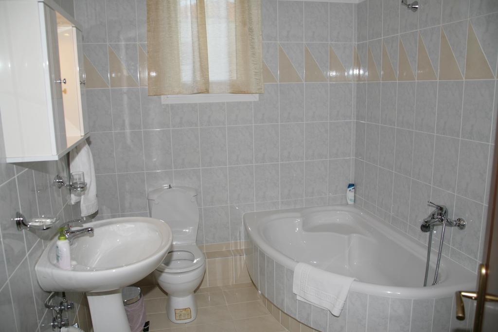 Elanthi Hostel Kastoria Zewnętrze zdjęcie