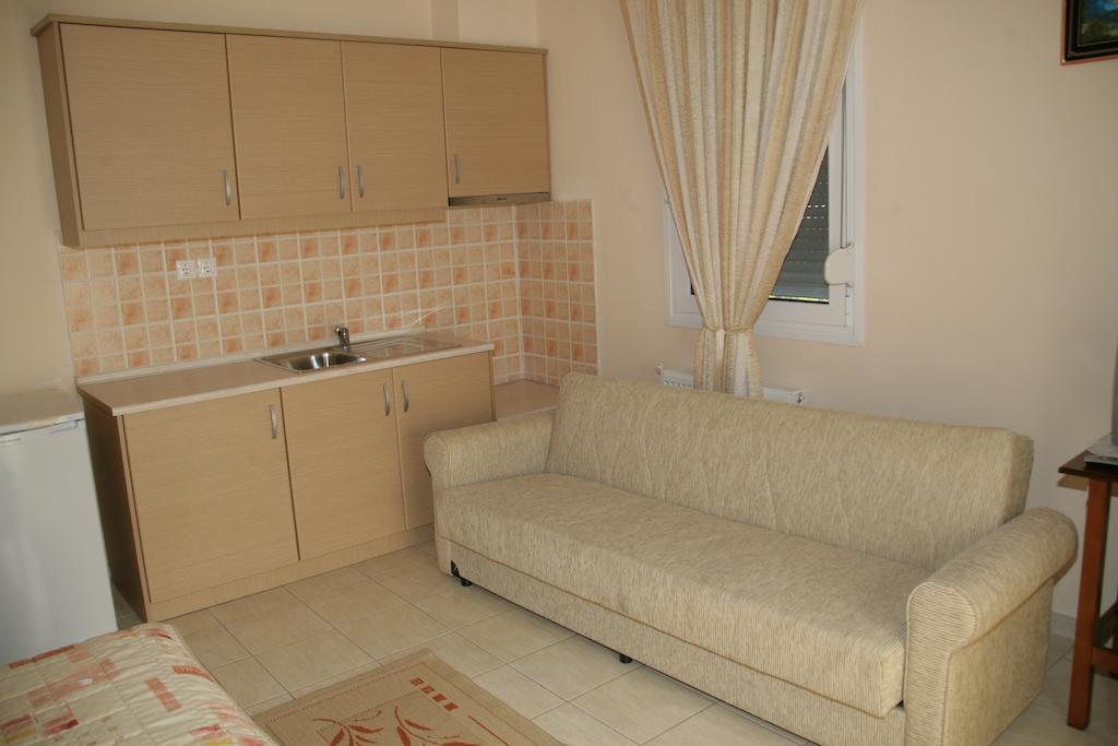 Elanthi Hostel Kastoria Zewnętrze zdjęcie
